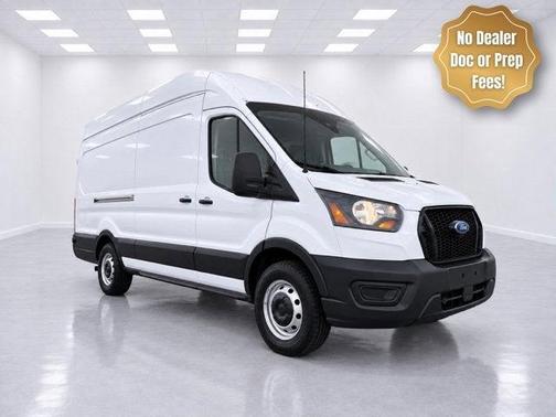 Oxford White 2023 Ford Transit-250 Base