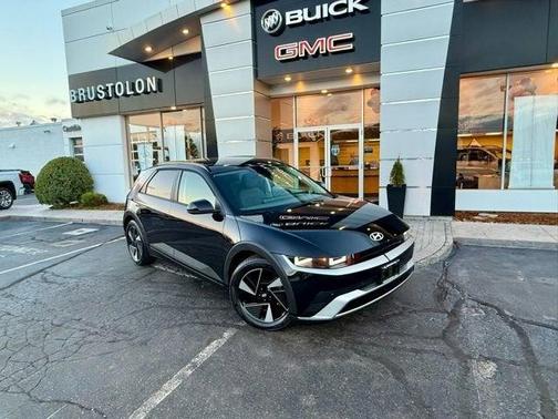 2025 Hyundai IONIQ 5 SE