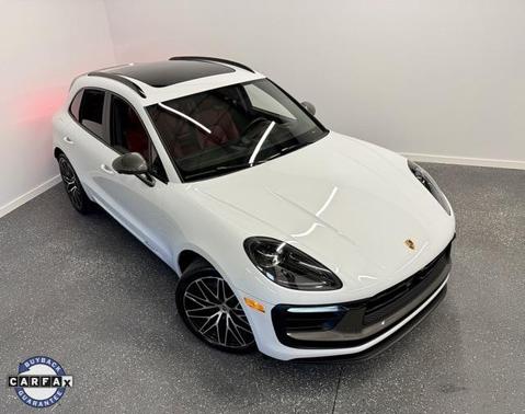 2024 Porsche Macan T