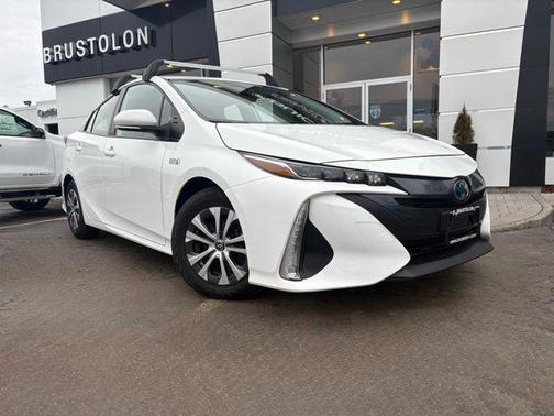 2022 Toyota Prius Prime LE
