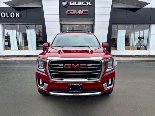 Cayenne Red Tintcoat 2022 GMC Yukon SLT