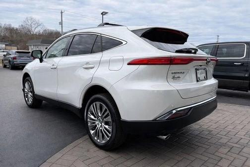 2022 Toyota Venza XLE