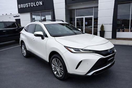 2022 Toyota Venza XLE