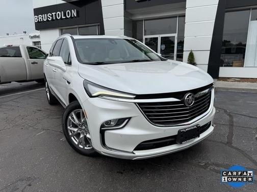2023 Buick Enclave Premium