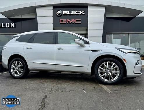2023 Buick Enclave Premium