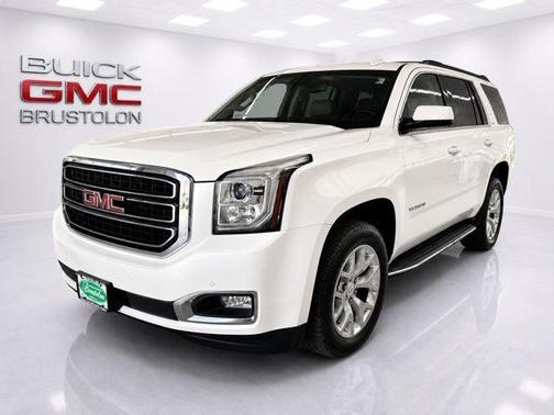 White Diamond Clearcoat 2015 GMC Yukon SLT