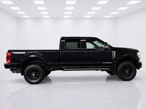 Black Metallic 2022 Ford F-250 Lariat