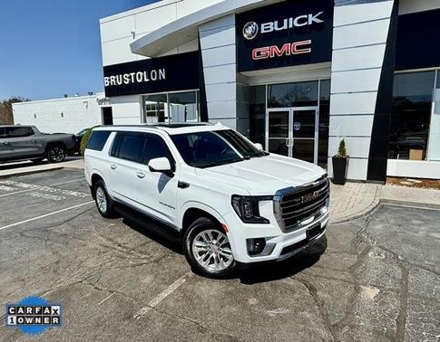 2023 GMC Yukon XL SLT