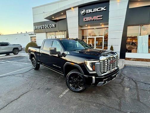 2024 GMC Sierra 2500 Denali