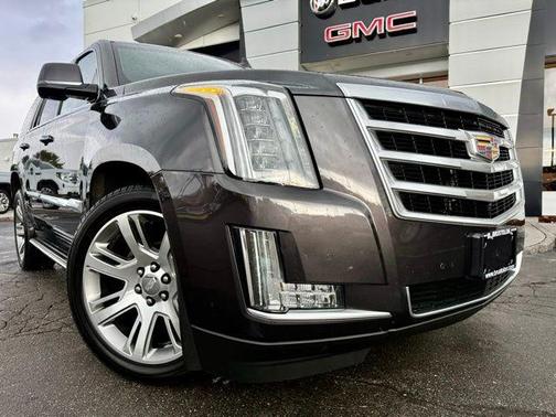 2016 Cadillac Escalade Luxury
