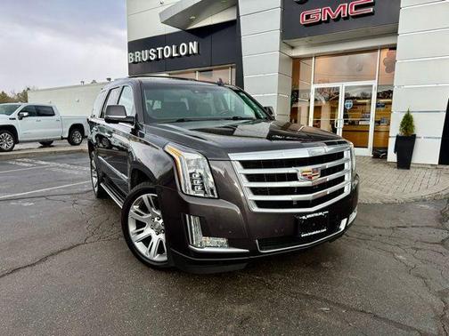 2016 Cadillac Escalade Luxury
