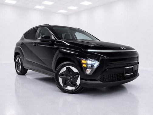 Abyss Black Pearl 2024 Hyundai KONA EV SEL