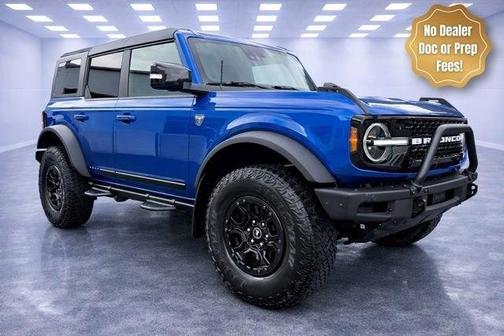 Lightning Blue Metallic 2021 Ford Bronco First Edition