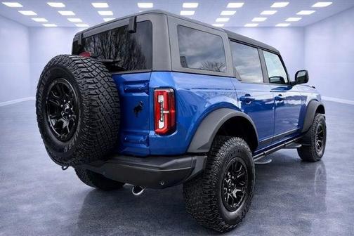 Lightning Blue Metallic 2021 Ford Bronco First Edition