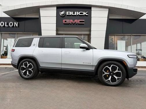 2023 Rivian R1S Adventure Quad Motor Large Pack