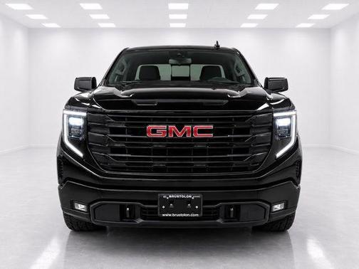 Onyx Black 2026 GMC Sierra 1500 Elevation