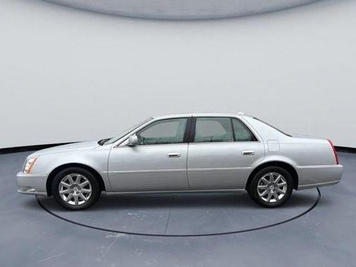 Radiant Silver 2010 Cadillac DTS Base