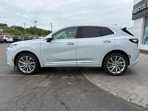 White Tri-Coat 2026 Buick Envision Avenir