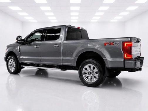 Gray Metallic 2022 Ford F-350 Platinum