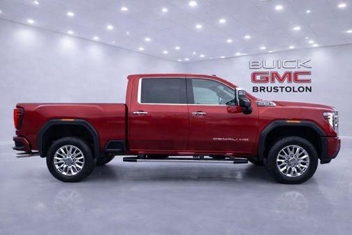 2024 GMC Sierra 2500 Denali