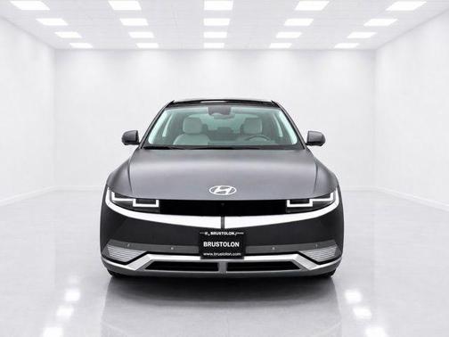 Gray 2023 Hyundai IONIQ 5 Limited