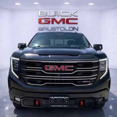 Onyx Black 2022 GMC Sierra 1500 AT4