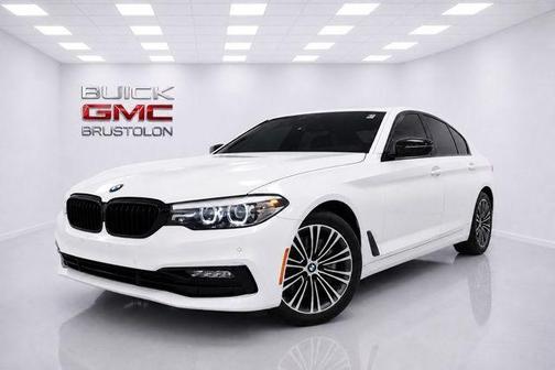 White Metallic 2018 BMW 540 i xDrive