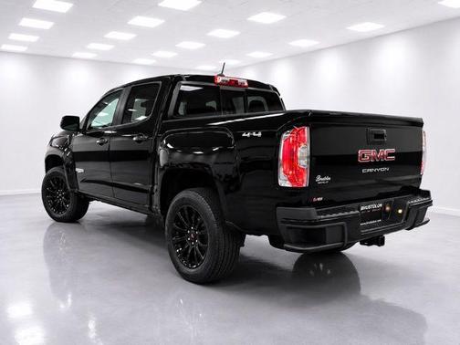Onyx Black 2022 GMC Canyon Elevation