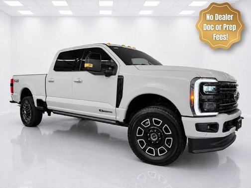 Avalanche 2026 Ford F-250 Platinum