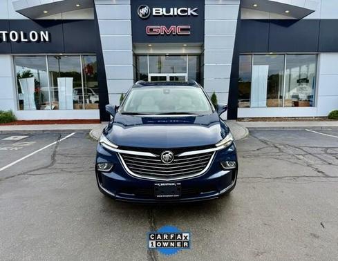 2022 Buick Enclave Essence