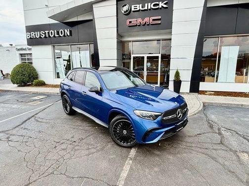 2023 Mercedes-Benz GLC 300 Base 4MATIC
