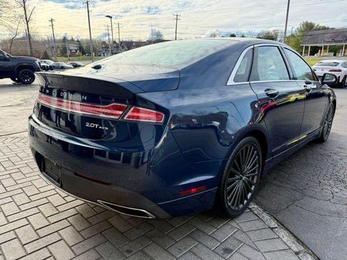 2017 Lincoln MKZ Reserve