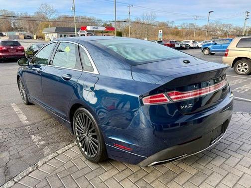 2017 Lincoln MKZ Reserve