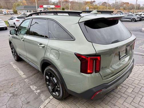 2025 Kia Sorento SX