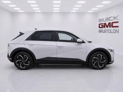 Cyber Gray 2023 Hyundai IONIQ 5 SE