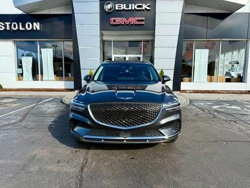 2024 Genesis GV70 2.5T