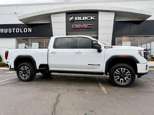 2021 GMC Sierra 2500 AT4