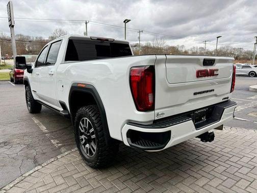 2021 GMC Sierra 2500 AT4