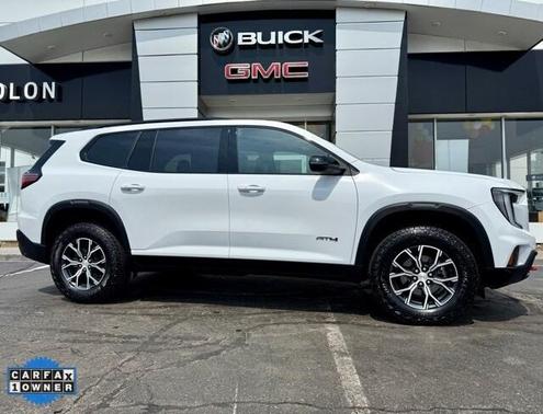 2024 GMC Acadia AT4