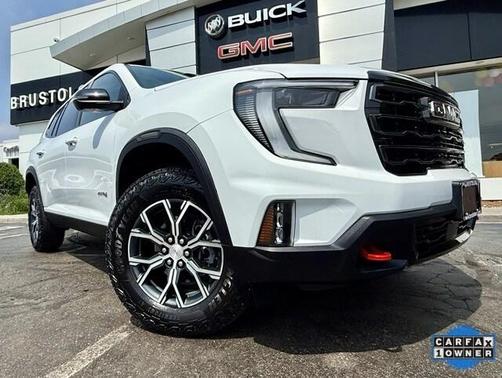 2024 GMC Acadia AT4