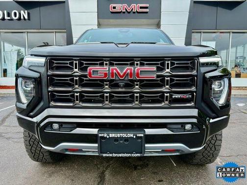 2024 GMC Canyon AT4X