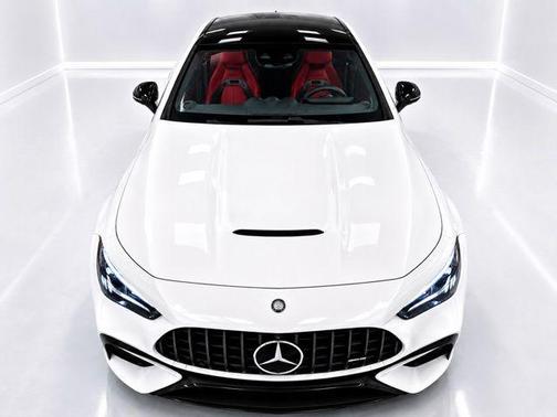 MANUFAKTUR Moonlight White Metallic 2024 Mercedes-Benz AMG CLE 53 Base
