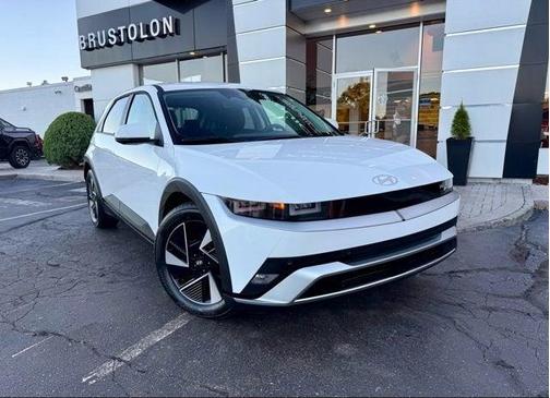 2025 Hyundai IONIQ 5 SE