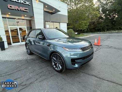 2024 Land Rover Range Rover Sport SE