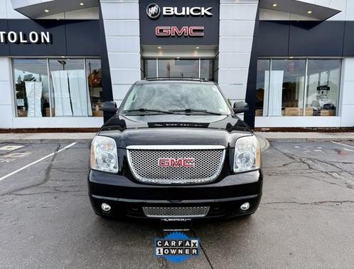 2010 GMC Yukon Denali