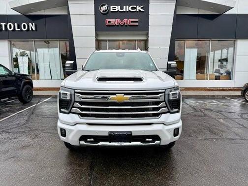 2025 Chevrolet Silverado 2500 High Country