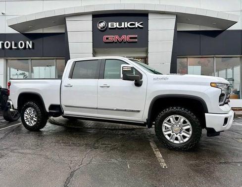 2025 Chevrolet Silverado 2500 High Country