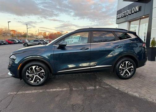 2024 Kia Sportage Hybrid EX