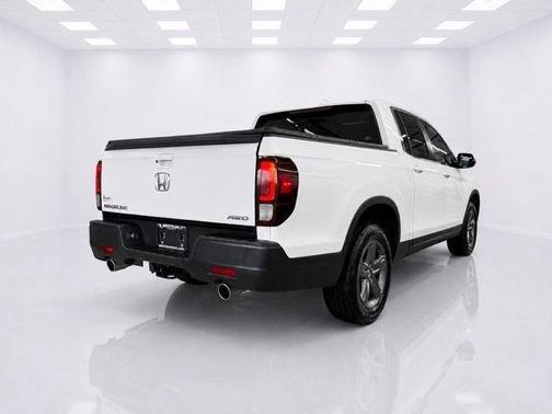 Platinum White Pearl 2023 Honda Ridgeline RTL
