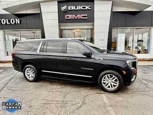 2022 GMC Yukon XL SLT